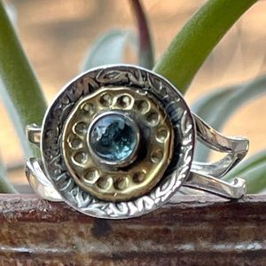 Two Tone Green Tourmaline Cabochon Sterling Silver Ring | sz 9